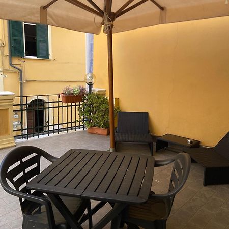 Hotel Pino ليريسي المظهر الخارجي الصورة