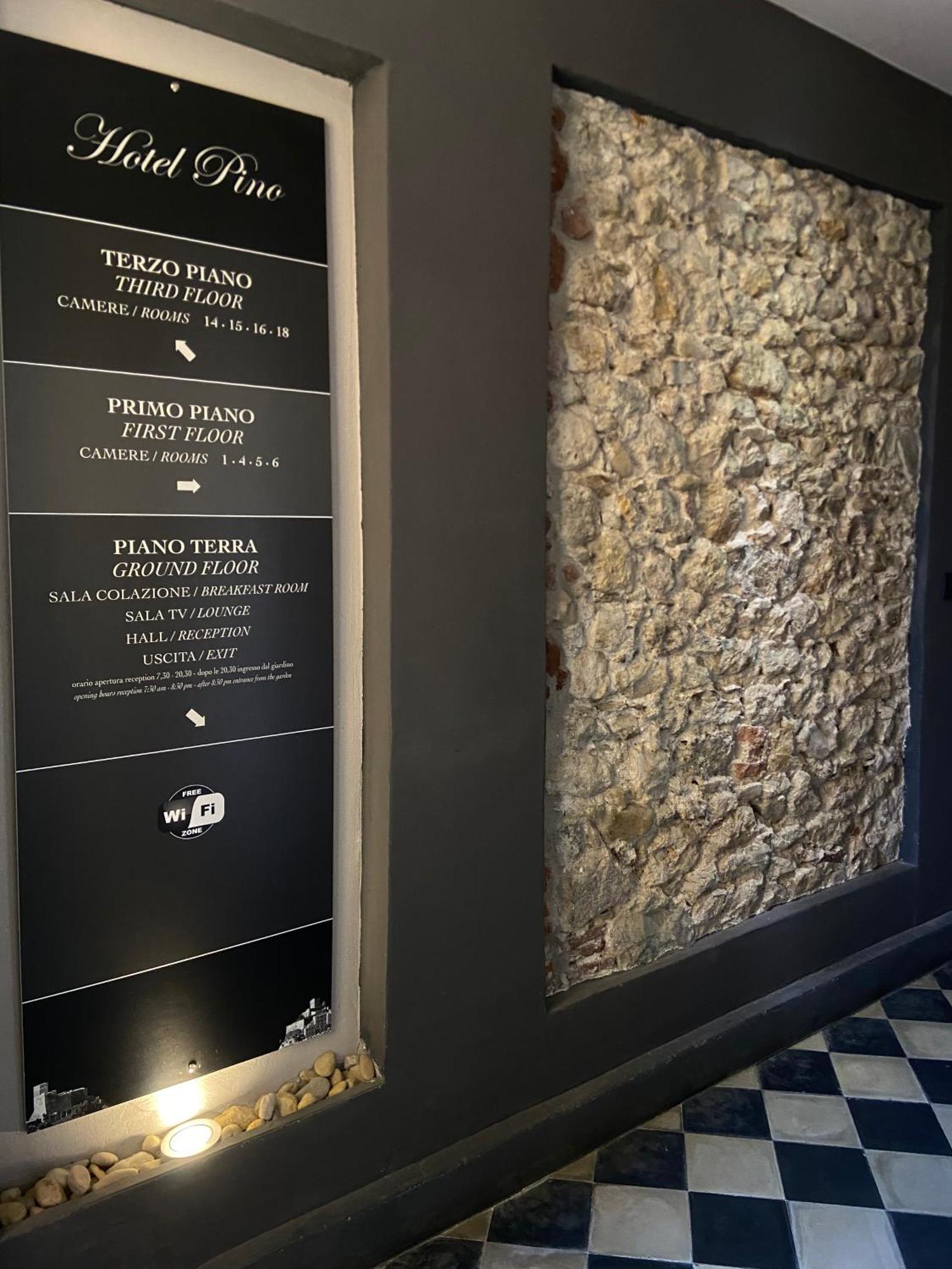 Hotel Pino ليريسي المظهر الخارجي الصورة