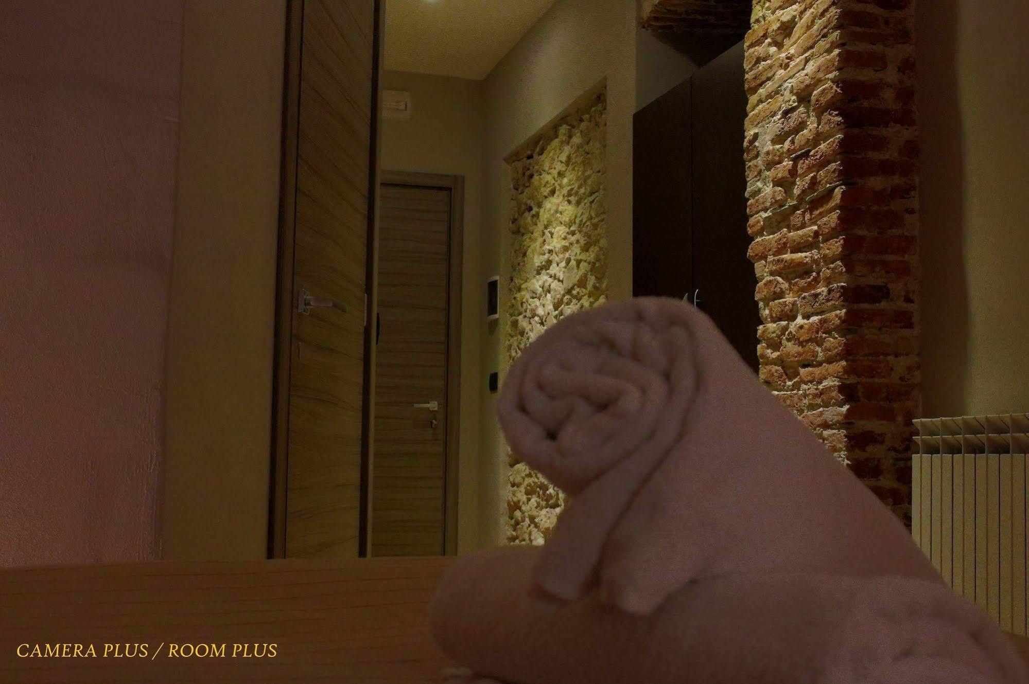 Hotel Pino ليريسي المظهر الخارجي الصورة